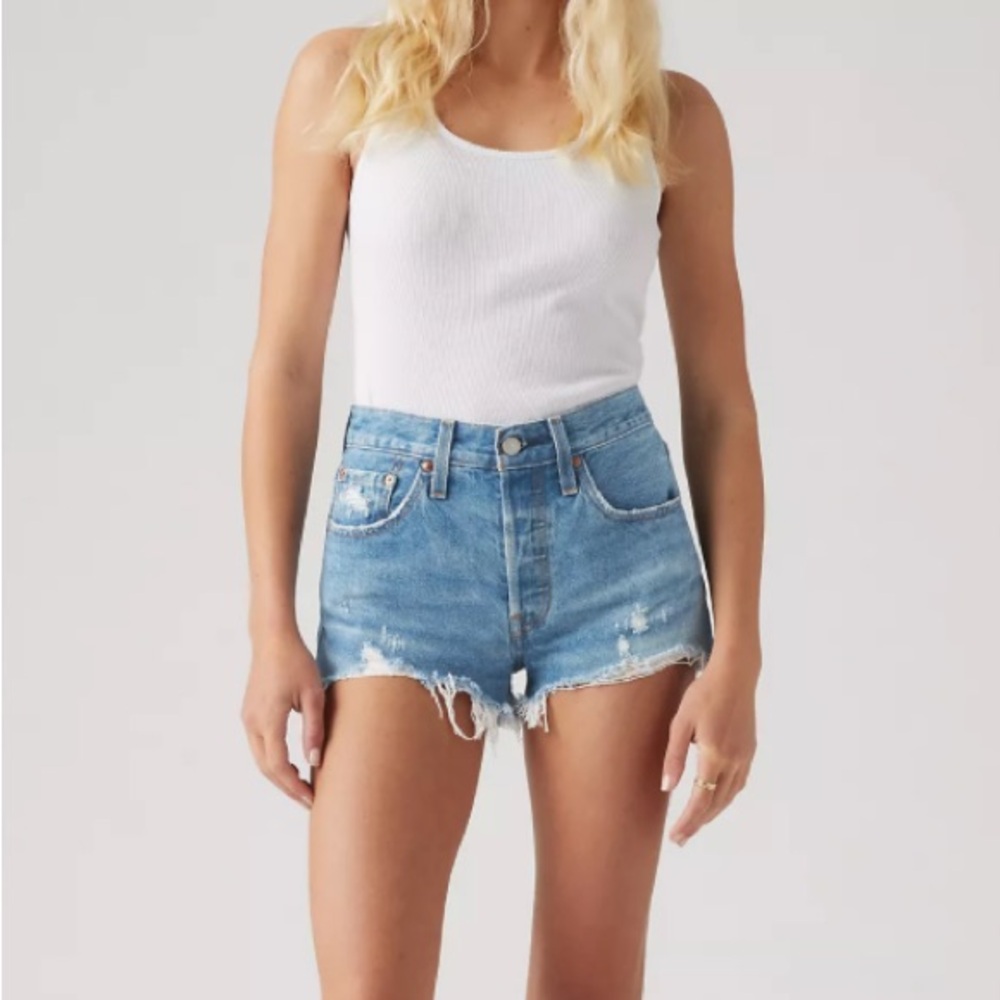 Levi’s 501 Original Fit High Rise Women’s Shorts in Oxnard Athens - Medium Wash